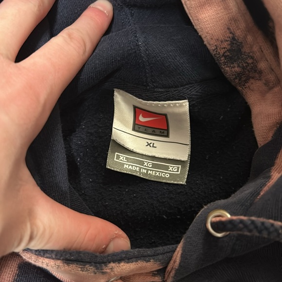 Bleached 2005 RedSox - Picture 3 of 5